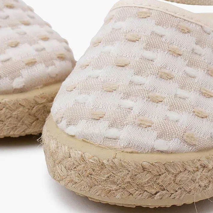 Alpargatas<Pisamonas Alpargatas Cuadritos Bordados Plumeti Color Beige