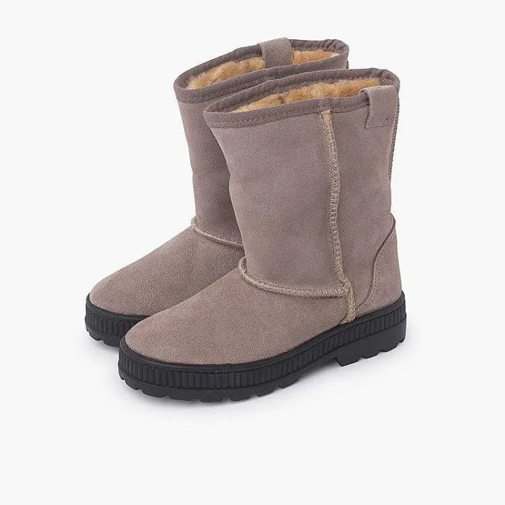 Botas<Pisamonas Bota Australiana Suela Ancha Y Borreguito