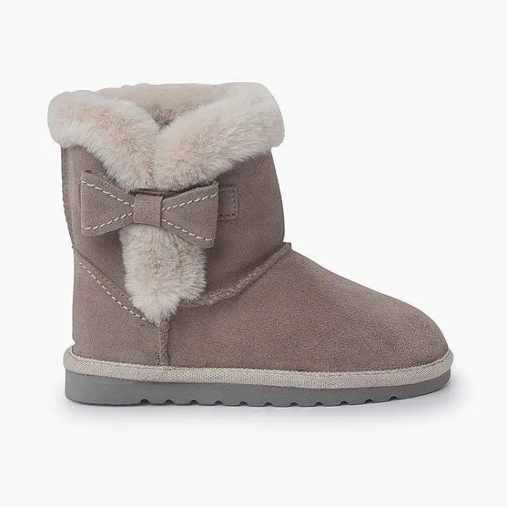 Botas<Pisamonas Bota Estilo Australiana Lazo Lateral Color Arena
