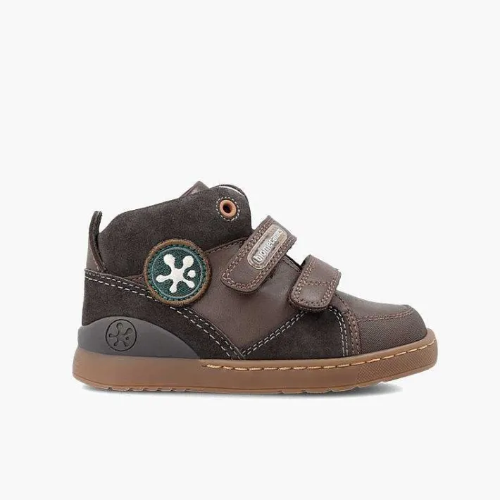 Botas<Pisamonas Botita Deportiva Piel Biomecanics Cierre Adherente Color Marron