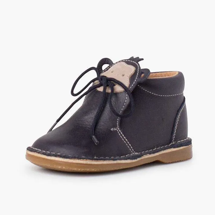Botas<Pisamonas Botita Piel Cordones Cara Monito