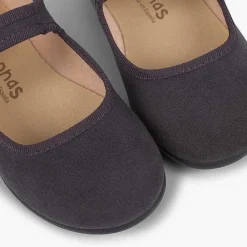 Merceditas Niña<Pisamonas Mercedita Bamara Hebilla Japonesa