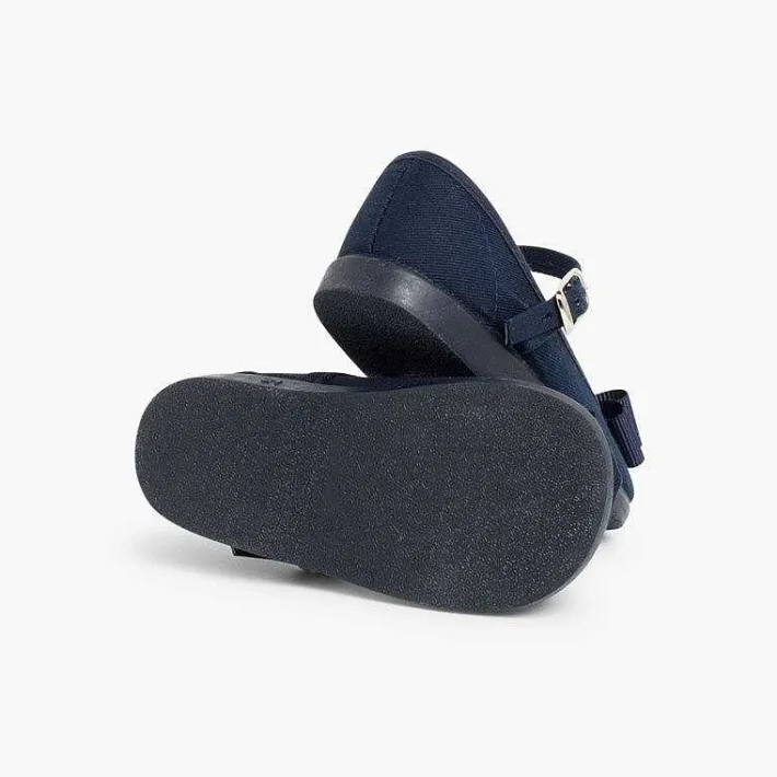Merceditas Niña<Pisamonas Mercedita Lona Lazo Zapatero